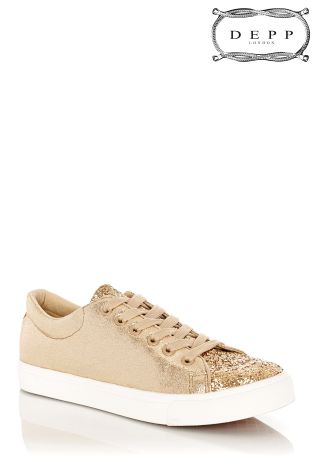 Depp Crinkled Lace Up Sneaker